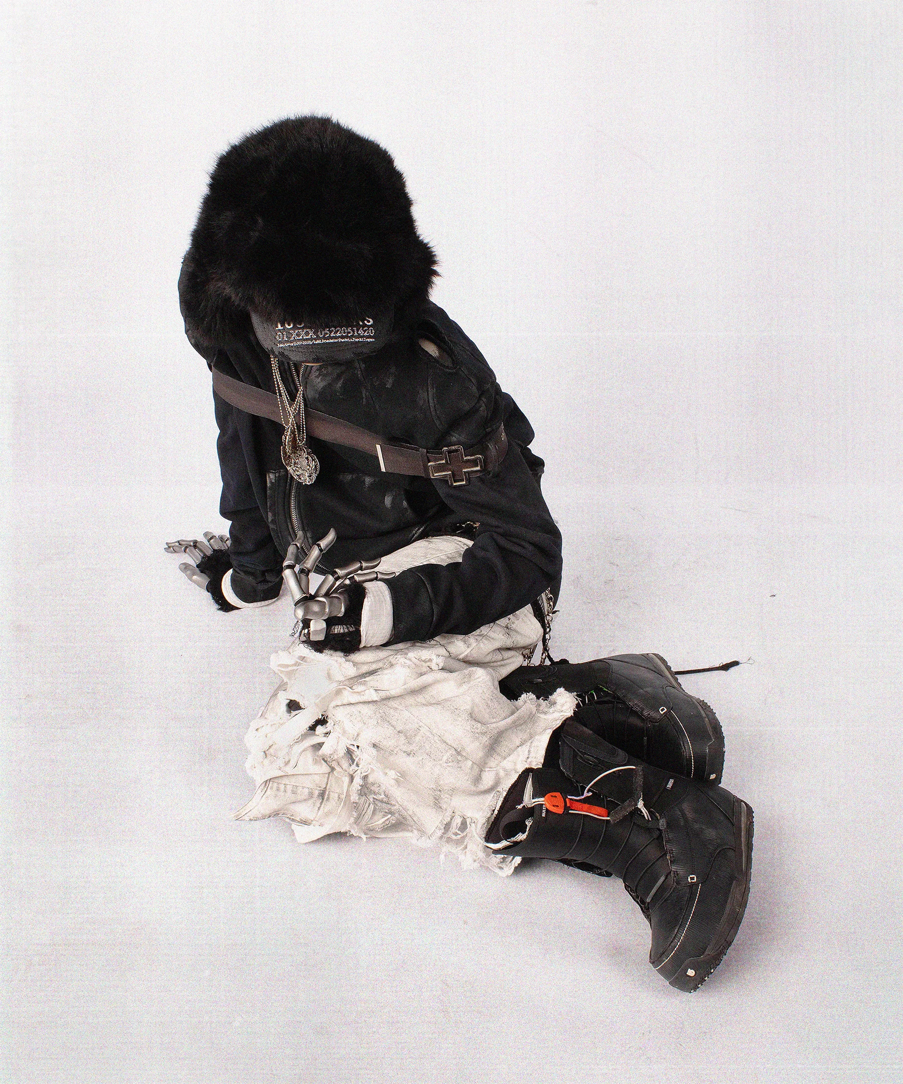 Love-YR [r.Armor] zip-up hoodie - Image 9